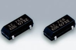 Japan KDS original dress DMX-26S (8 * 3 8) patch crystal oscillator 32 768K 32768KHZ MC-306