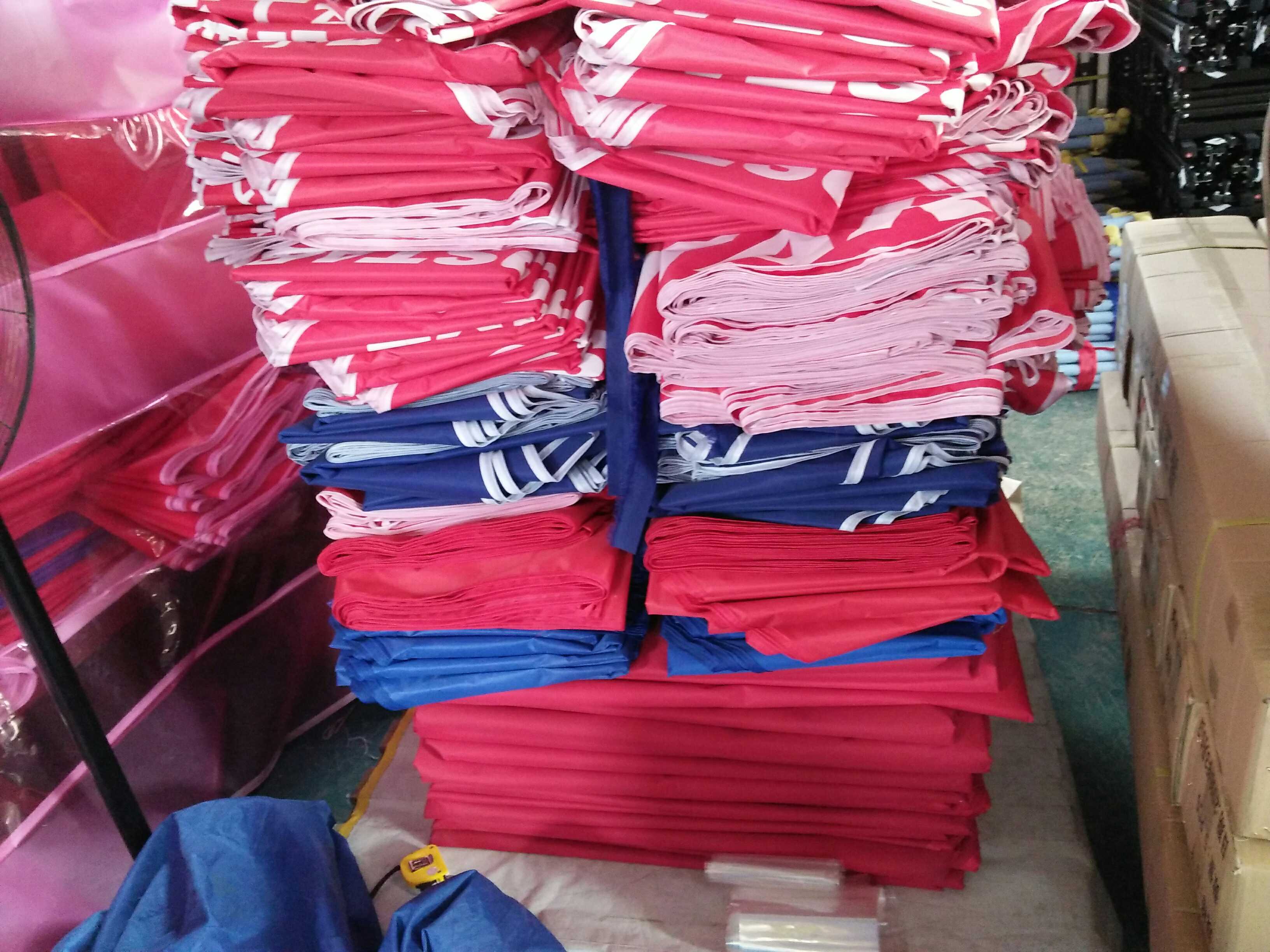 Value hot sell 3X 6 m thick outdoor folding tent covered shade rainshaft four umbrella promotion