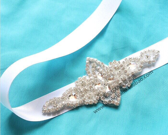 Fashion white water drill decorated bridal headwear Wedding Dress with Toes Towed applied with floral dresses Dresses Shoulder Decorative Accessories