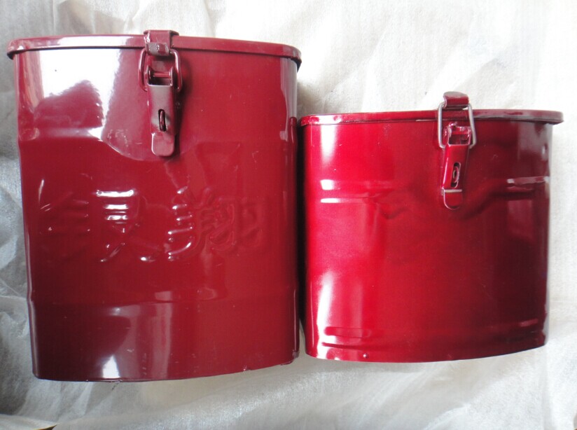 Yinxiang tricycle original tool box simple storage box can be modified with clearance processing 40 yuan nationwide