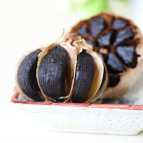 Shandong black garlic 120 days fermented multi-cleaved black garlic specialty black garlic black garlic head 500g bag