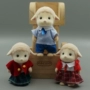 Hàng loạt gia đình chính hãng Cô gái rừng chơi Nhà mô phỏng Mini Flocking Toy Doll - Sheep Brother Sister đồ chơi cho trẻ sơ sinh