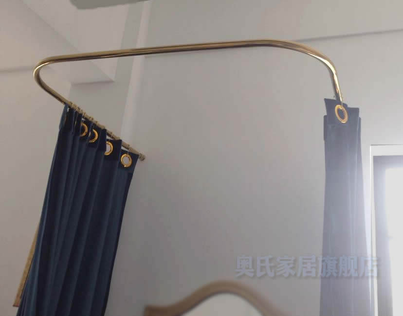 ���Ͻ�ɫ�����u��ԡ����A000085