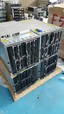 DELL PowerEdge M1000E blade server with 4 power supply