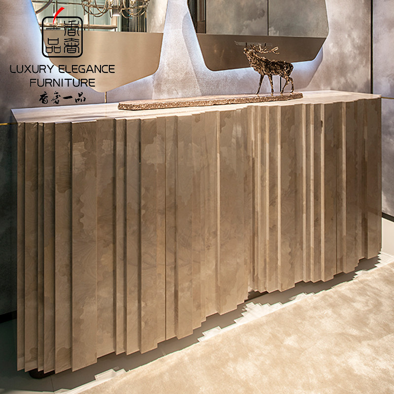 ����һƷ�Ҿߺ��ִ��ͱ߹�tle138