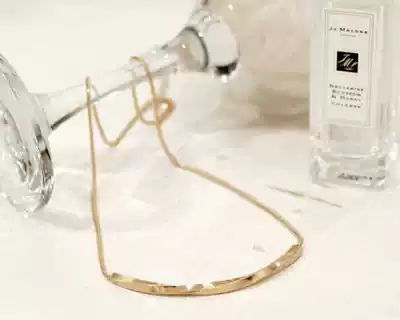 HChen Korean generation light luxury party nightclub simple sexy feminine clavicle Golden concave shape heart machine necklace