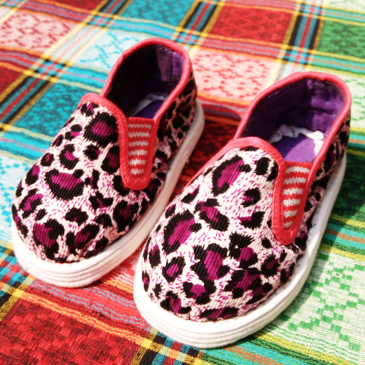 New products pure handmade Melaleuca bottom children's cloth shoes sweat-absorbing, breathable, comfortable and cute BAO WEN corduroy baby shoes