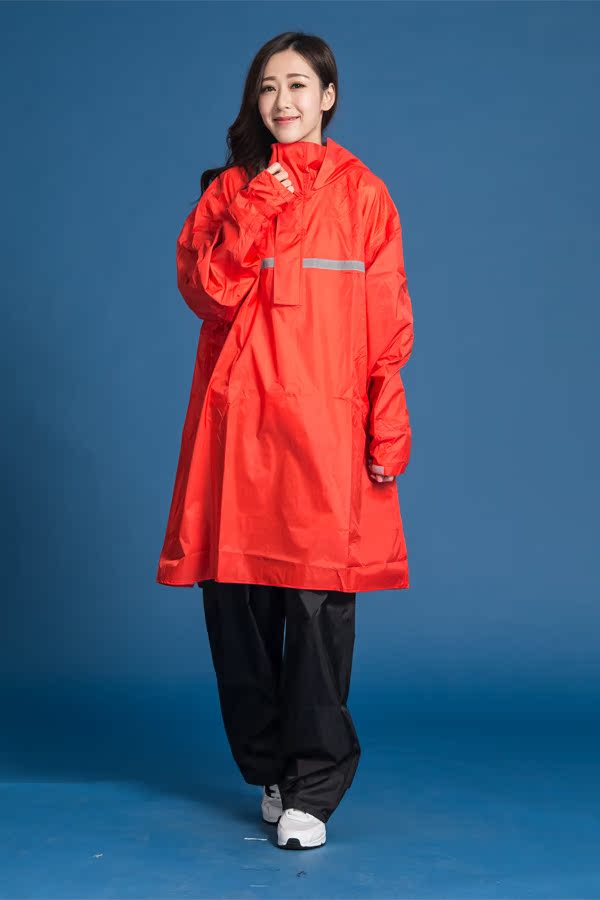 藏衫罩背背大人背包太空短版风雨衣(含裤子)台湾官网直邮进口