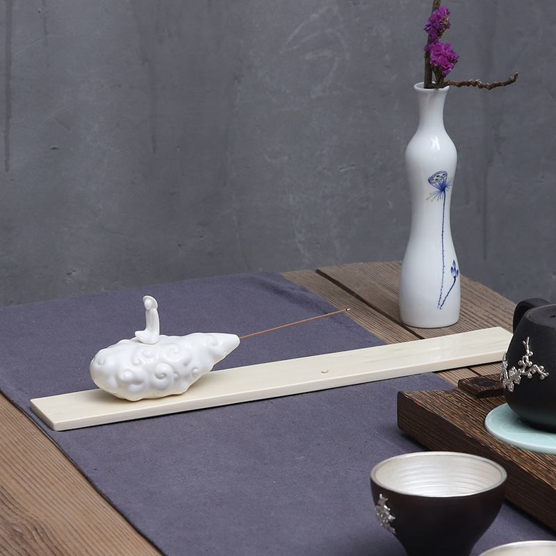 The Product white porcelain porcelain remit artistic conception above the bedroom incense incense holders - cloud tea incense buner penjing art porcelain carving works
