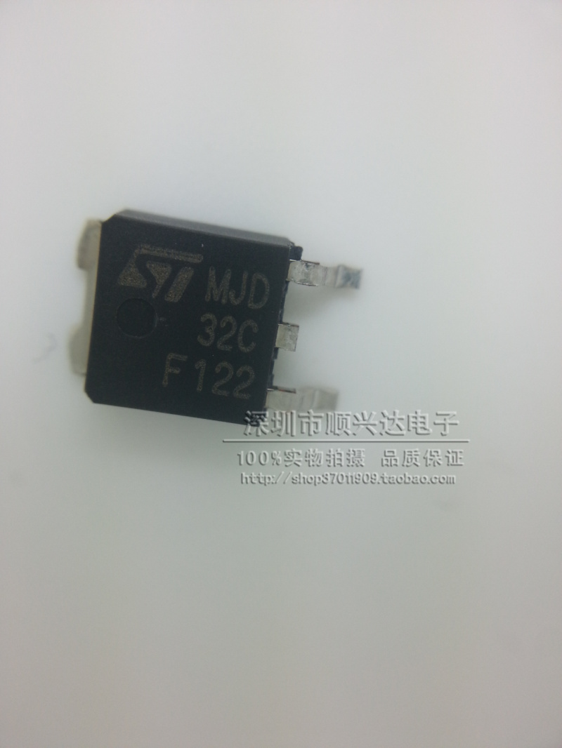 MJD32CT4 TO-252 100V 3A transistor PNP brand new original imported