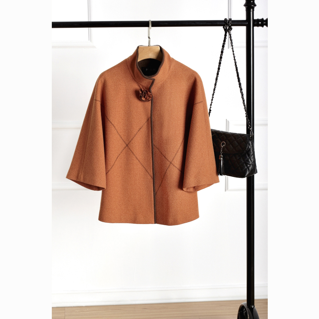 Women's clothing flat hanging shot Clothing shooting Taobao magazine shop style Europe, America, Japan and South Korea photo shop owner style photography