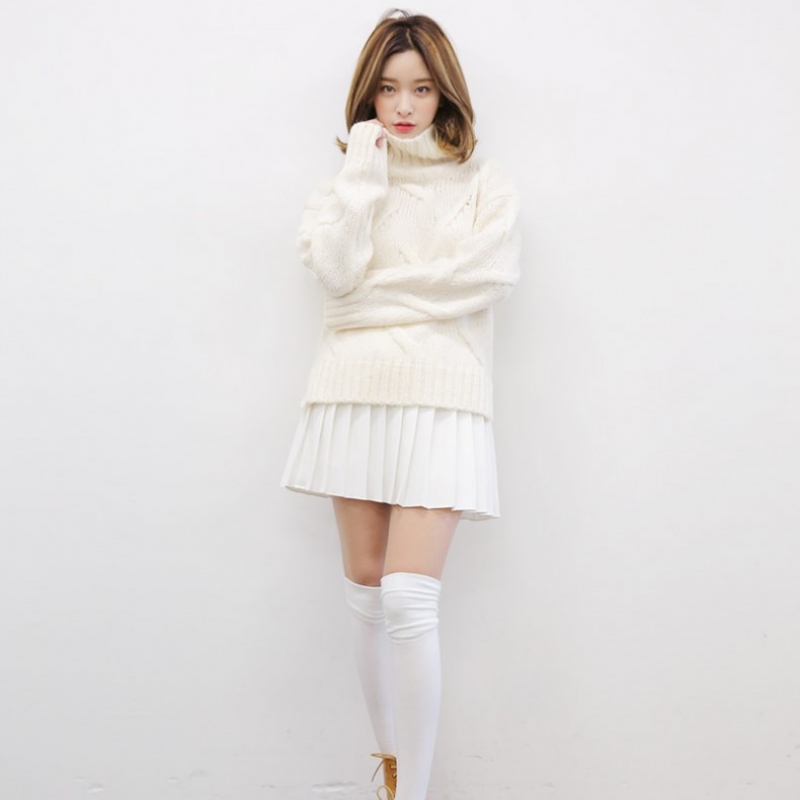 韩国stylenanda官方正品 唯美纯色编织纹理堆领针织衫-象牙色