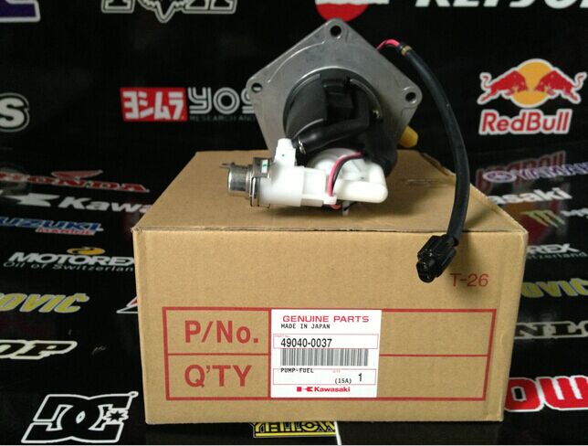 Kawasaki original 09-10KX450F 11 KX250F gasoline pump 49040-0037