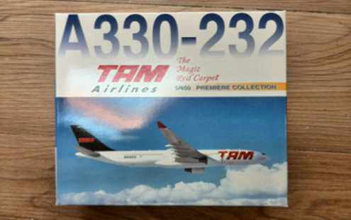 Veyron 55141 1:400 Brazil TAM Airlines A330-232 new spot