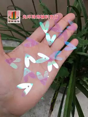 Love sequins 15 * 20mm heart-shaped transparent color light white sequins peach heart beads DIY accessories clothing accessories