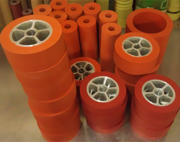 A large number of spot direct sales high temperature heat transfer silicone wheel hot gold roller hot - rubber roll rubber