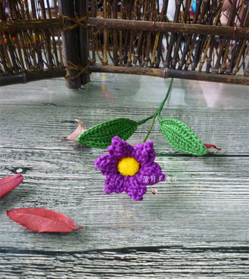 Blue Moon home woolen thread flower DIY simulation small flower fake bouquet holding flower hand hook flower finished creative gift