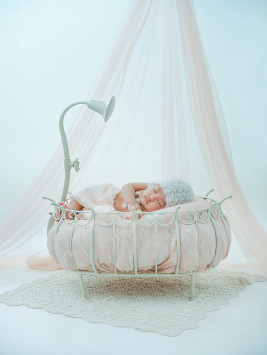 2015 children's photography theme props hundred days baby props photo studio interior scene exterior scene iron bed hundred days bath frame