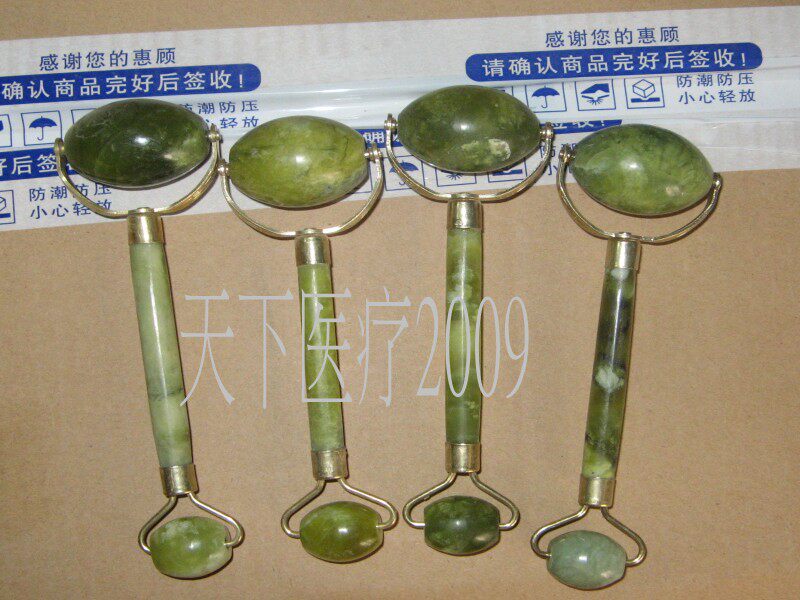 Natural jade double-headed jade facial massage beauty roll jade massage wheel face massager