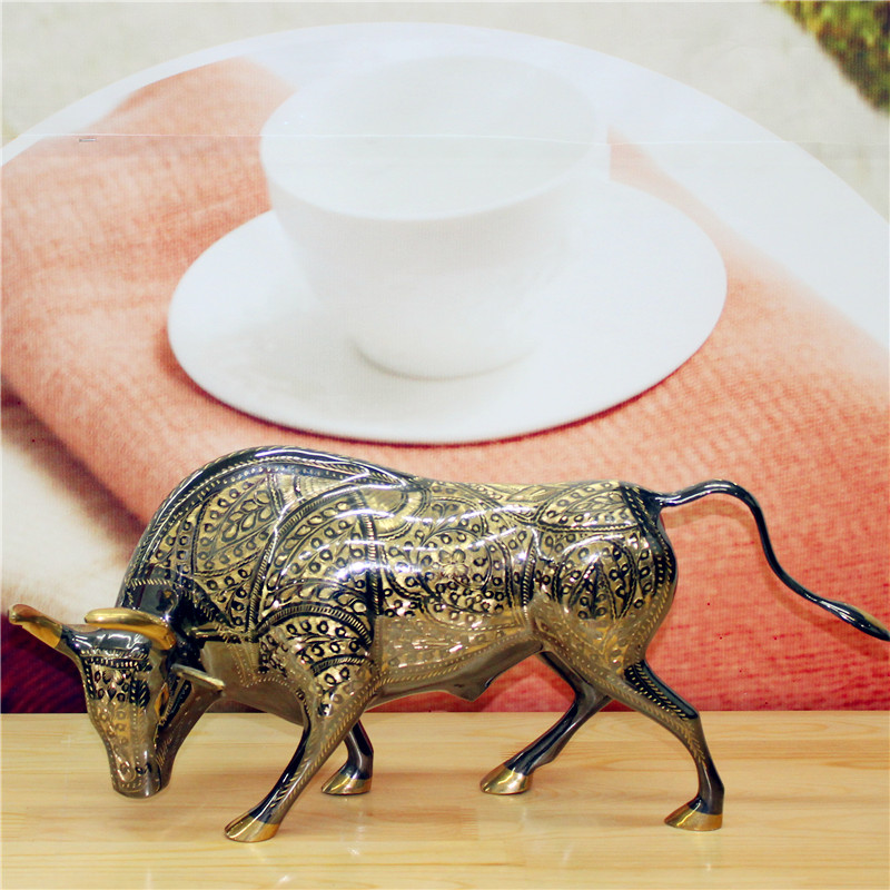 Imported Pakistan Handicrafts bronze sculptures bronze sculptures 22-inch jazz bullfighting bulls BT66