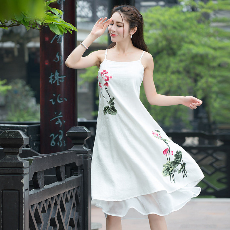 2017夏季新款女装民族风绣花棉麻吊带连衣裙百搭款