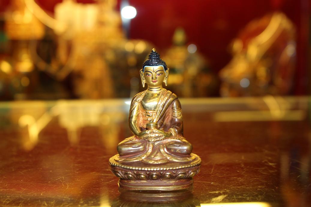 Tibetan Tantra Buddha statue Nepal pure hand - made bronze and half - a - gold Buddha