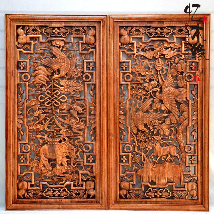 Dongyang wood carving fragrant Zhangmu solid wood vertical screen auspicious Ruyi Chinese style decoration Xuanguan wall-hanging wall decoration hanging screen strip screen