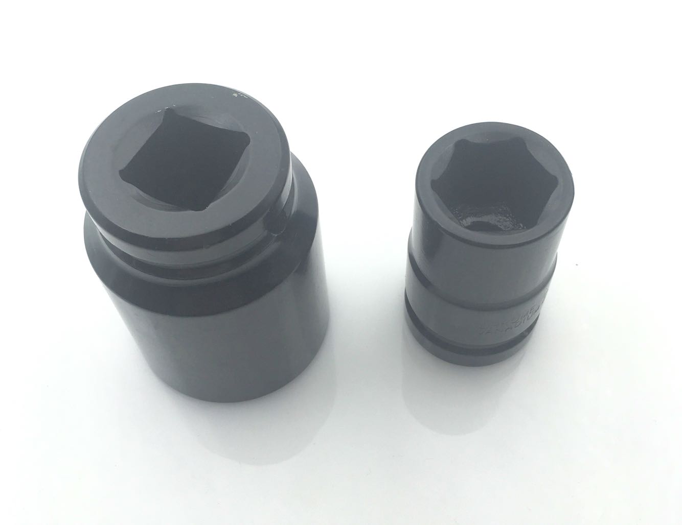 Pneumatic wrench sleeves 3 4 Heavy sleeves Hexagonal high carbon steel material Standard length without sleeves