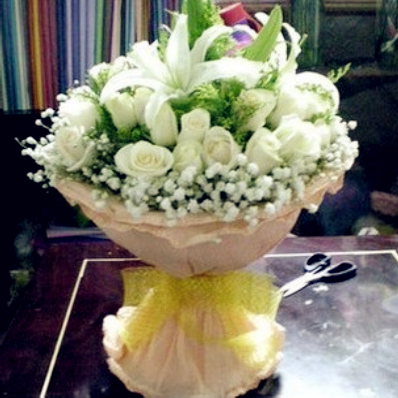 教师节白玫瑰百合启东情人节预定生日同城鲜花速递海门东台孝义