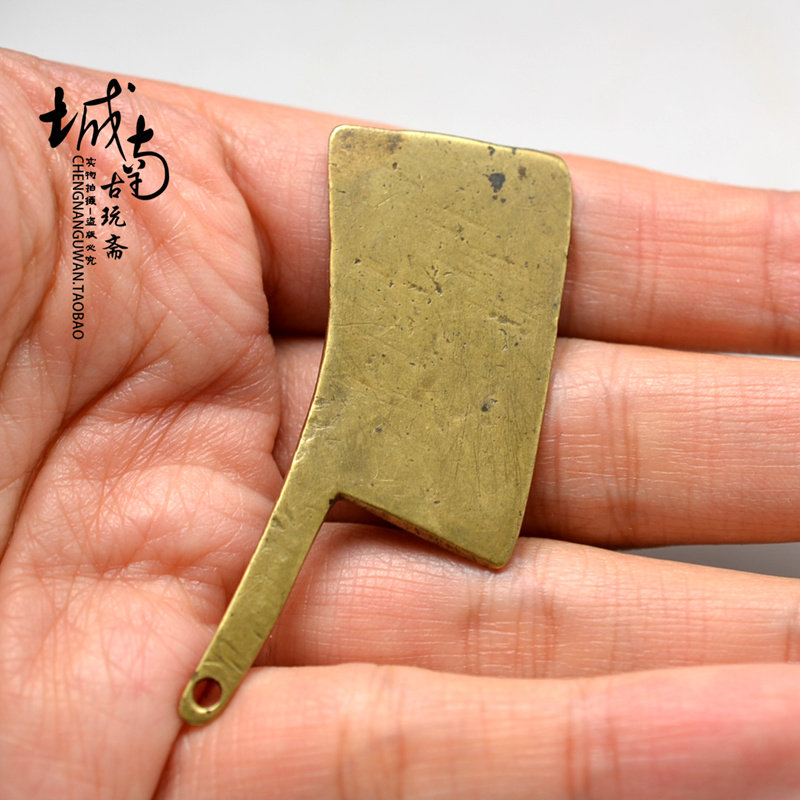 Qing Dynasty and the Republic of China brass knife pendant antique antique old object pendant smoke knife tool