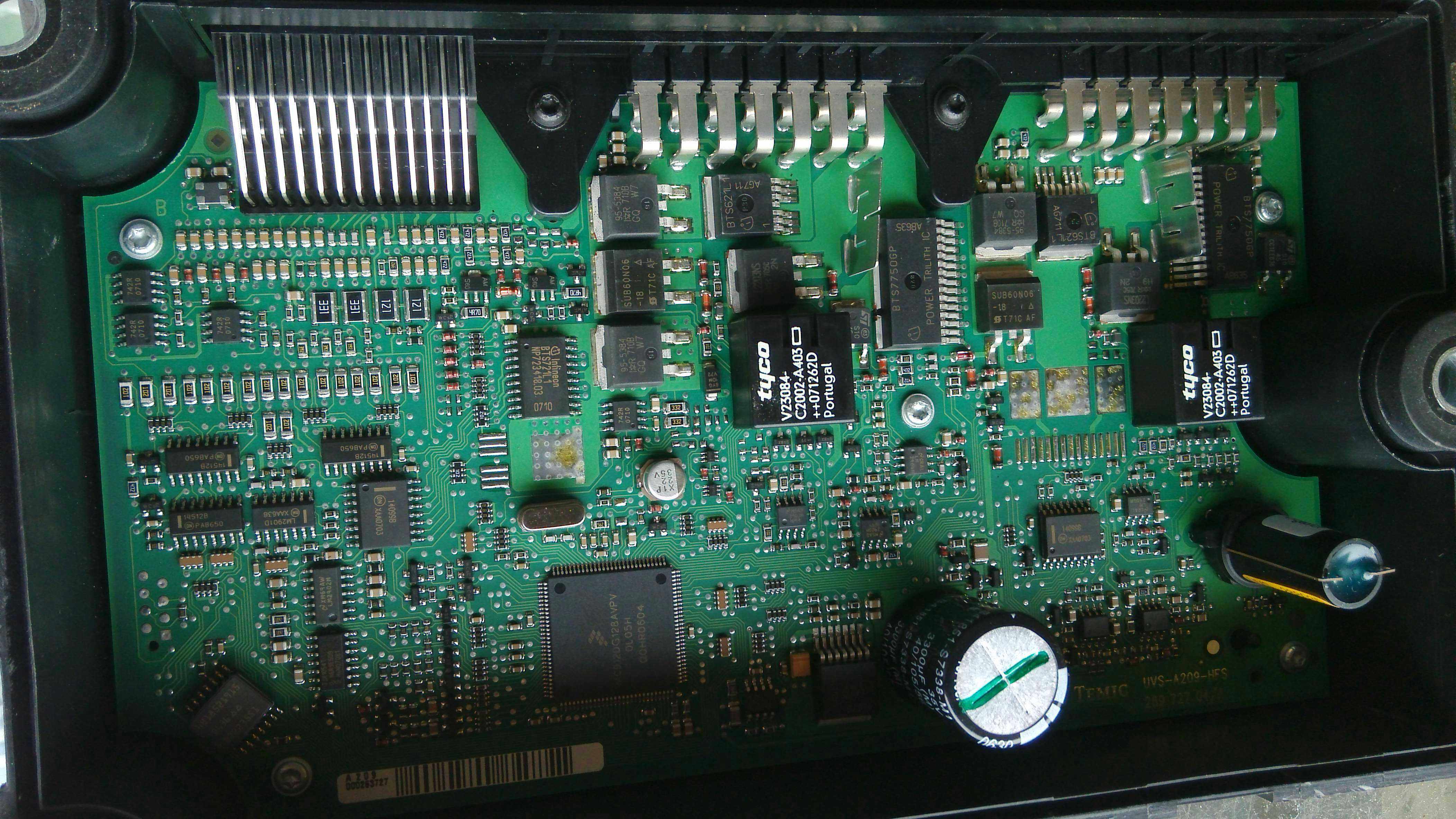 Car disassembly Original car car Mercedes motherboard circuit board UVS Q1