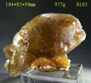 Quartz yellow double crystal calcite Calcite mineral crystal specimen from Jiangxi De'an