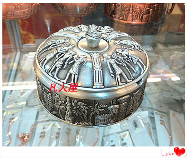 Egypt's ambience with lid smoked with lid, Russian tin-made ancient tin, metal covered tobacco cylinder in the house