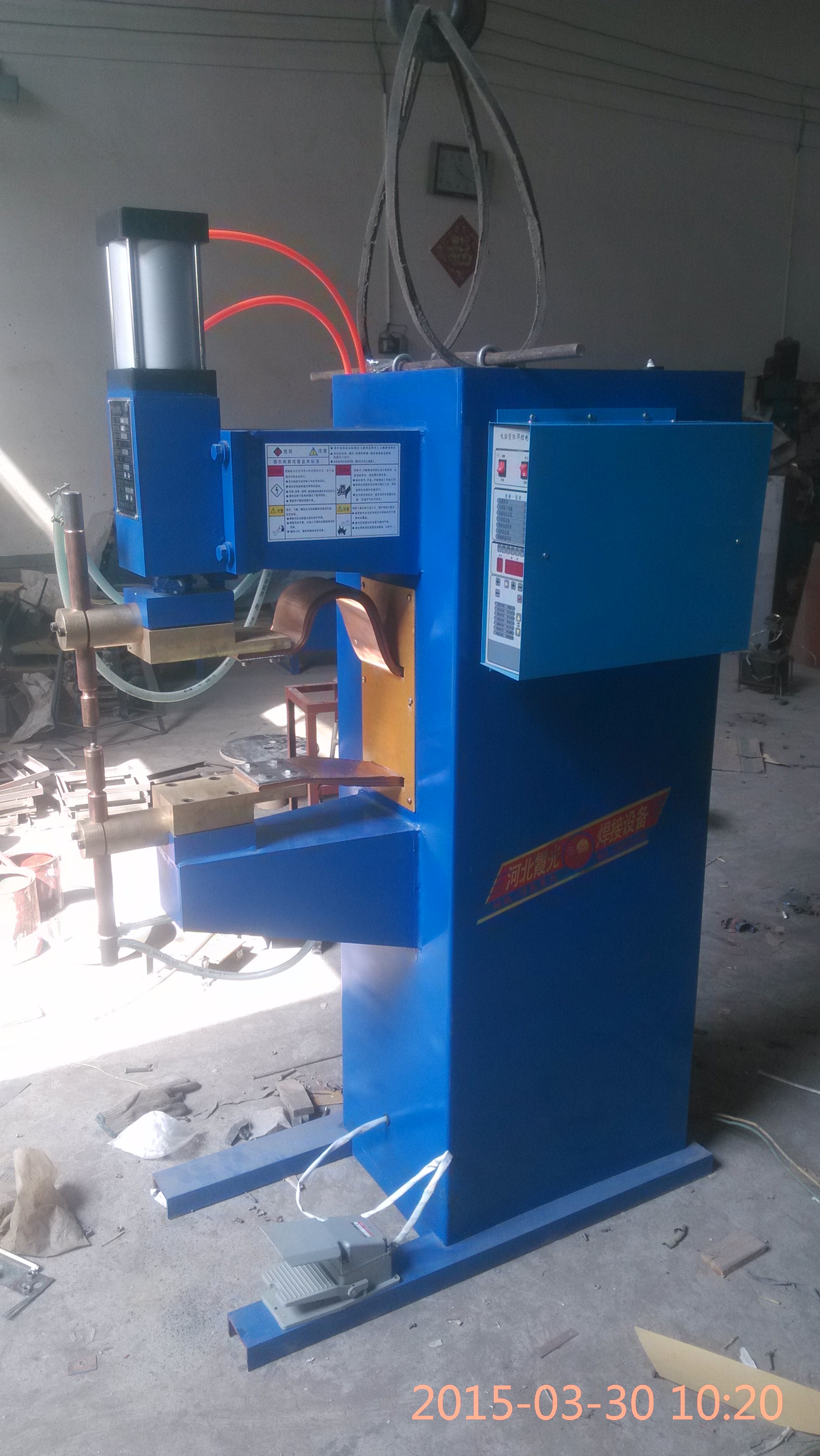 Nut spot welding machine Automatic nut welding machine DN-40 pneumatic spot welding machine