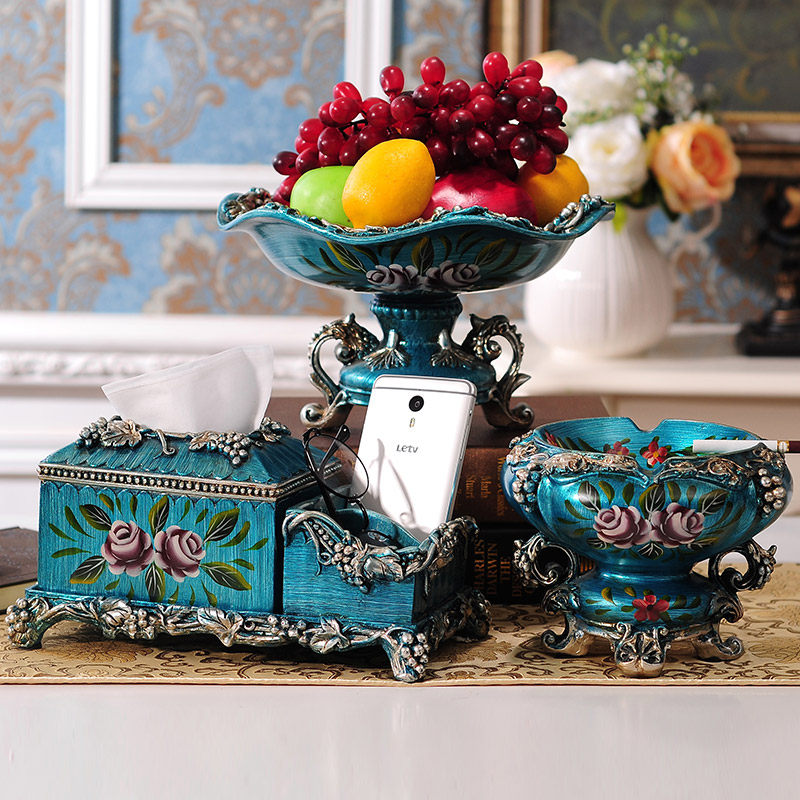 Ӣ��ŷ���輸���żҾ�װ�ΰڼ���֬