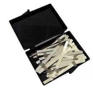 Battery positive and negative polar ears