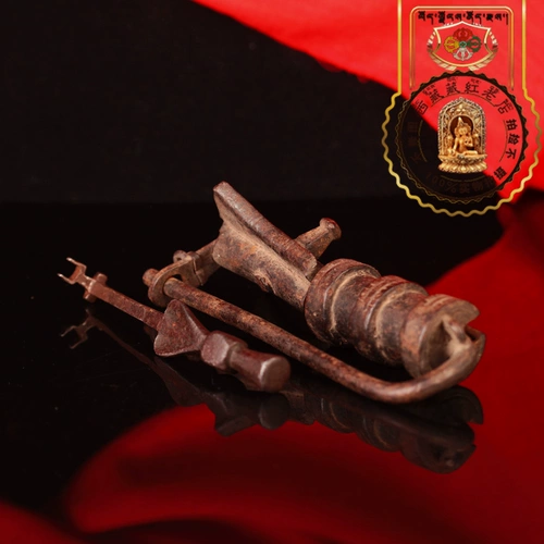 Тибетская красная тибетская усадьба замок замок благородный висящий тибетский старый замок зара