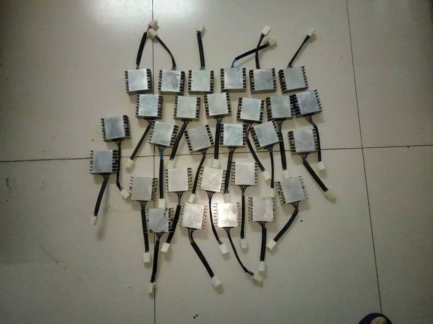 Baoja's time air duct Baron Reding LiChi electric car electric car brake power-assisted controller booster module