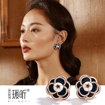 Small scented wind ear clip without earbuds 925 silver needle ear nail temperament personality earrings 18K Rose Kinson Department lukewarm