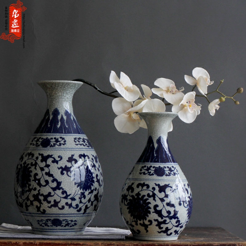 Blue and white porcelain of jingdezhen ceramics flower piece of up crack open living room home decoration flower decoration furnishing articles