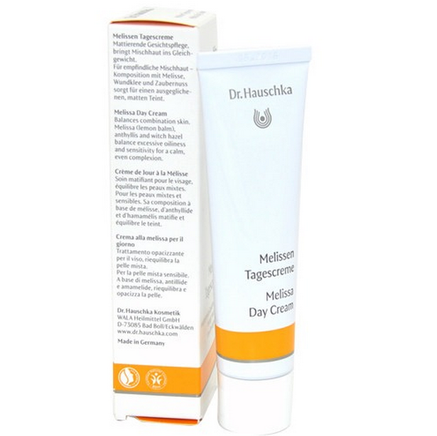 German direct mail Dr Hauschka Germany's family of fragrant bee grass day cream balanced moisturizing 30ML