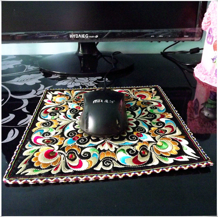 Original handmade jewelry embroidery Miao embroidered mouse pad Coaster dual-purpose vintage jewelry ethnic style