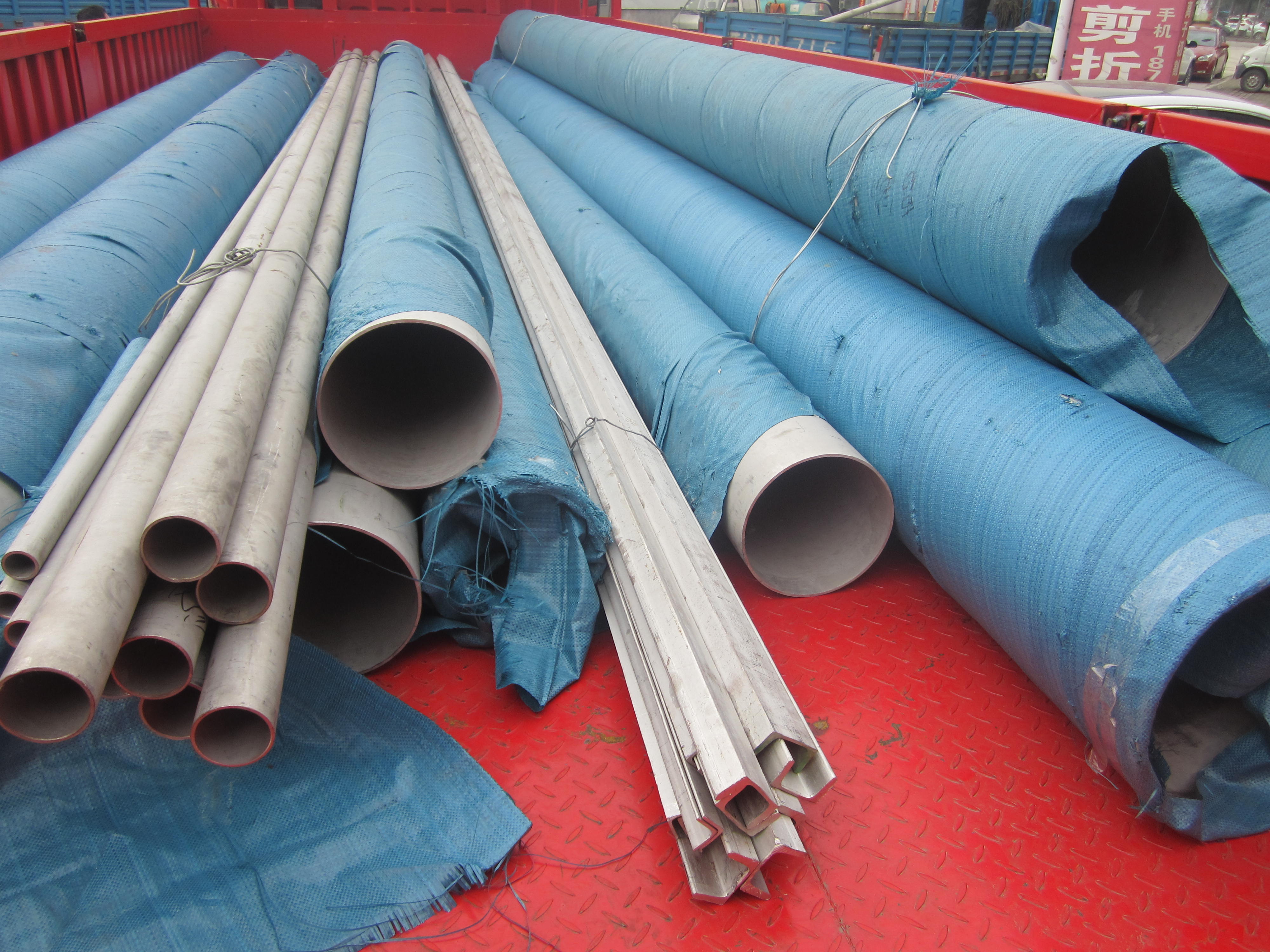 201 Stainless steel pipe 304 Seamless steel pipe square pipe Industrial pipe 321304L 316L 310s 2205 2507