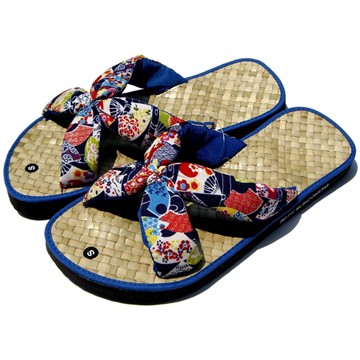 台湾官网直邮进口iNature 手工草编拖鞋 和风花漾套式