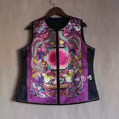 Cloud decoration totem original women's top Hand-embroidered big peony silk satin top horse clip ethnic style women's top