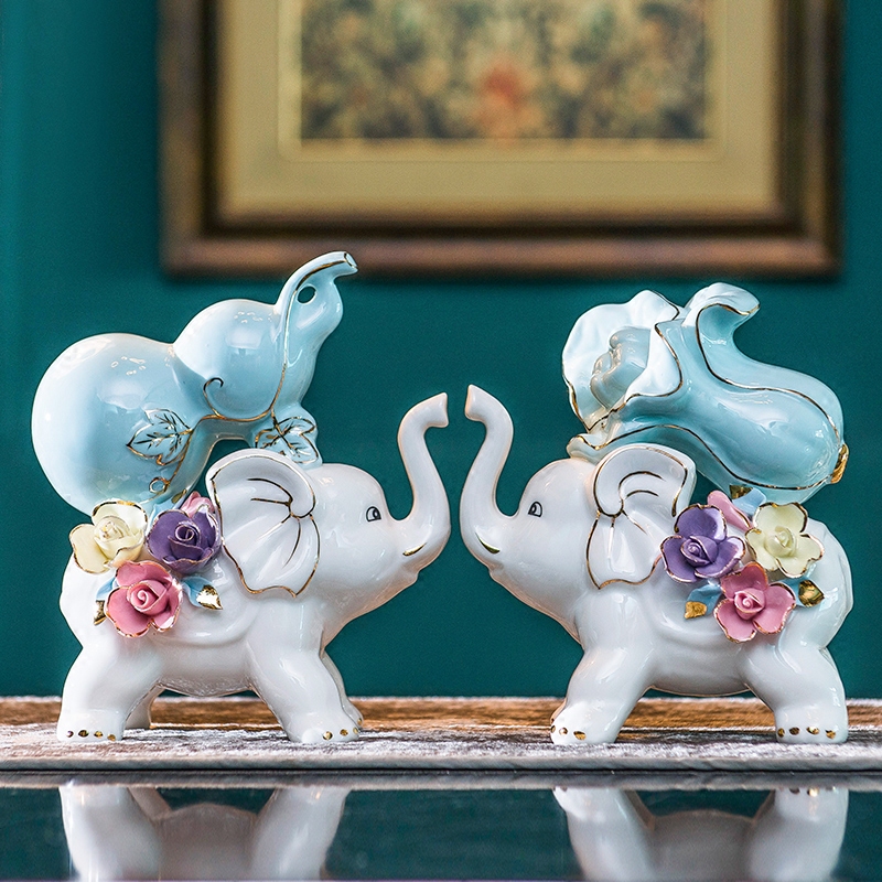 Lucky elephant furnishing articles household act the role ofing is tasted and TV ark, the opened wine ceramic decoration gifts sitting room porch decoration