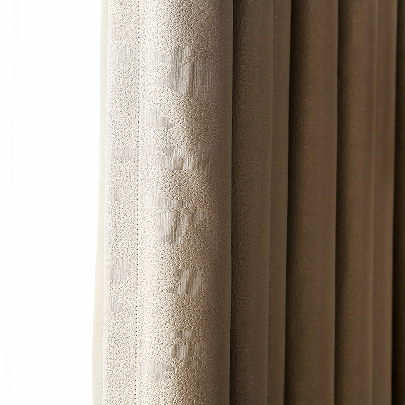 �ƿռ��Ʒ������ش��ڹⲼ��F1622