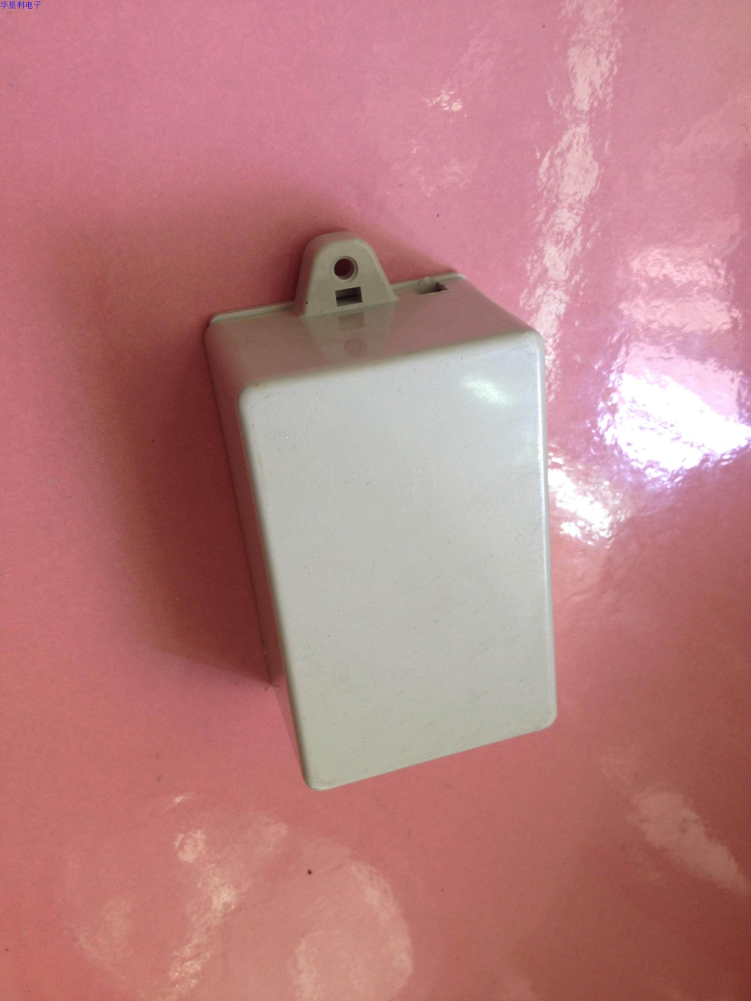 Plastic junction box electronic button switch distribution box 82 * 52 * 35 with ear fixed circuit board PCB housing