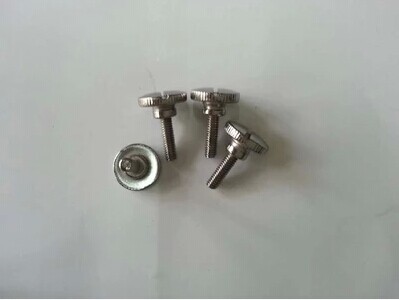 The roll roll down synchronous car is fixed by mountain evening fixture mount screw short long