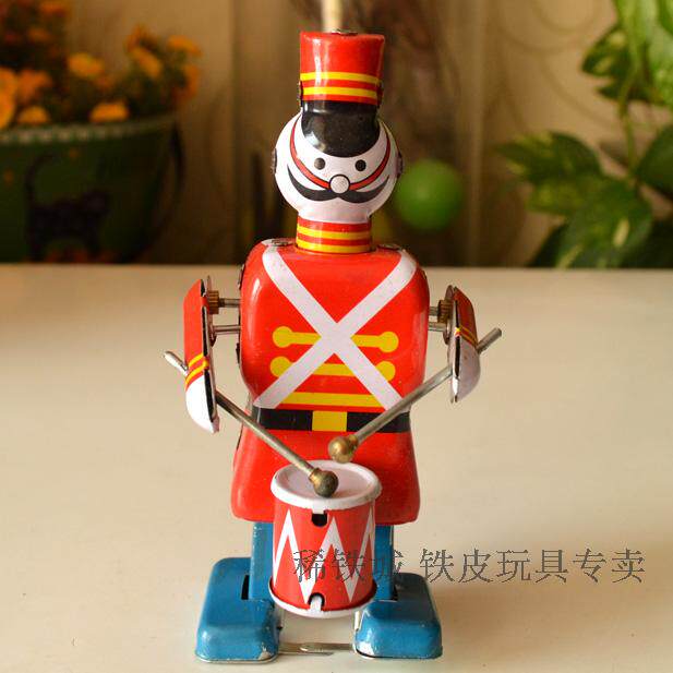 Rare Iron City Clockwork Sheet Metal Toy Orchestra Drummer Birthday Gift Traditional Country Goods Soldiers Beating Drum Robots